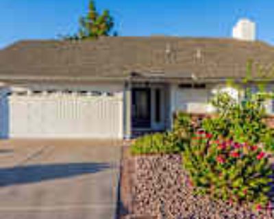 3 Bedroom 2BA 1521 ft² House For Rent in Scottsdale, AZ 6218 East Waltann Lane