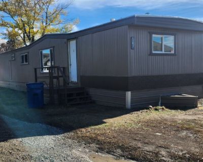 2 Bedroom 1BA 896 ft Single Family House For Sale in Manhattan, MT