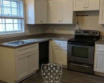 2 Bedroom 1BA 1024 ft Apartment For Rent in Nashville, TN