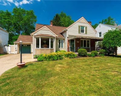 3 Bedroom 2BA 1698 ft Single Family House For Sale in Amherst, NY