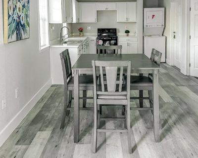 Deposit: $155.00 * Utilities included?: Yes * Fees apply?: Yes. References are not required. Non-smoking. Furnishings: Furnished * Disabled access: * Living room: shared. Availability Available Now Minimum term 1 month Maximum term None. Private furnished room for rent. Move into a newlyrenovated House today! This Highquality and spacious property is the perfect place to call home. The kitchen ...