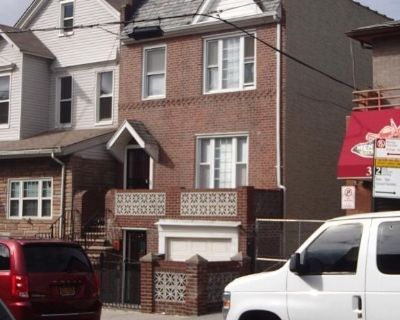 *1390279 Lovely 1st Floor 2 Bedroom Apartment For Rent In Long Island City.