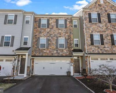 3 Bedroom 4BA 2544 ft Townhouse For Sale in FEASTERVILLE TREVOSE, PA