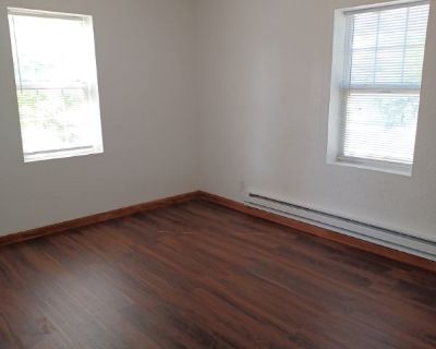 Furnished Room for Rent - Nice 1 BR upper apt