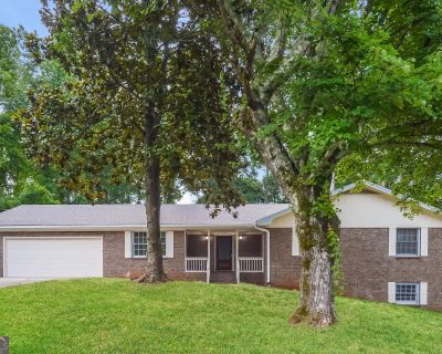 3 Bedroom 2BA 1763 ft Apartment For Rent in Covington, GA