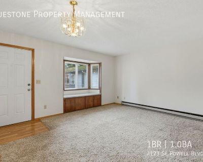1 Bedroom 1BA 420 ft Apartment For Rent in Portland, OR