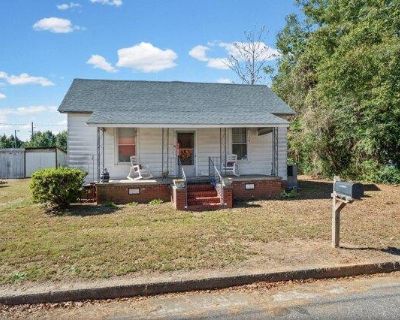 1 Bedroom 1BA House For Sale in Anderson, SC
