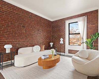 2 Bedroom 1BA Apartment For Sale in Queens, NY