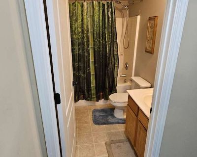 Private room with own bathroom in a House with 1 roomie, Mooresville, NC 28115