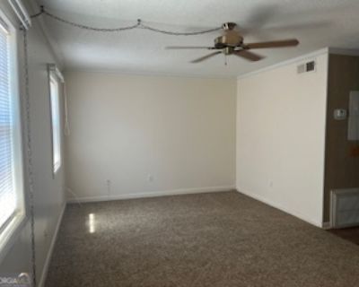 3 Bedroom 2BA 1364 ft Apartment For Rent in Stone Mountain, GA