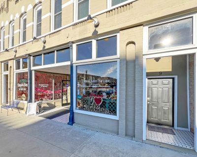 1 Bedroom 2BA 1500 ft Apartment For Rent in Winchester, TN