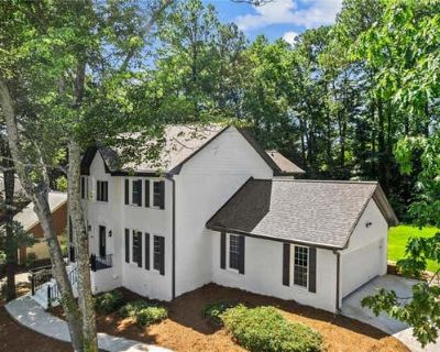 4 Bedroom 3BA 3120 ft Single Family Home For Sale in DULUTH, GA