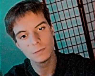 Nathan - Needs an Apartment on iROOMit or a Room