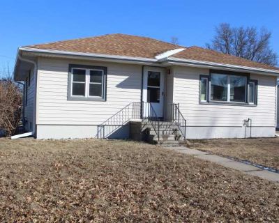 1540 North Hancock Street. image_url. W/D hookup Garage Unit Amenities w/d hookup Property Amenities parking garage. 3 Bedroom. 1 Bathroom. 0 ft