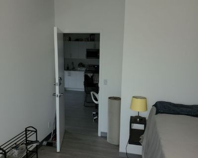 Donovan (Has an Apartment). Room in the 2 Bedroom 1BA Apartment For Rent in Calgary, AB