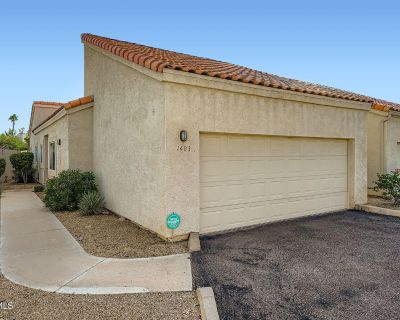 3 Bedroom 2BA 1163 ft Townhouse For Sale in Glendale, AZ