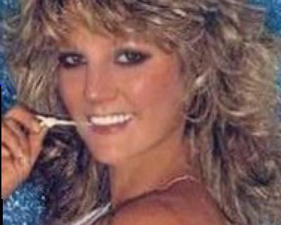 $600 /month. Age: 60 * Smoker?: No * Any pets?: No * Occupation: Professional * Interests: music, travelling, outdoors, beach, painting, camping, concerts, drawing, fishing, coffee, cars, arts and crafts, puzzles, my daughter * Gender: Female. Smoking room acceptable. Pets are fine. No preference specified. Age preference: 18 - 99. Looking in: Apache Junction , Chandler , Chandler Heights , Gil...