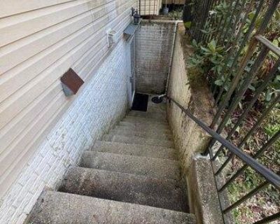 1 Bedroom 1BA House For Rent in Bowie, MD