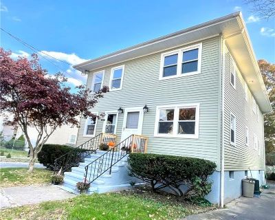 5 Bedroom 1BA 1100 ft Apartment For Rent in Bridgeport, CT