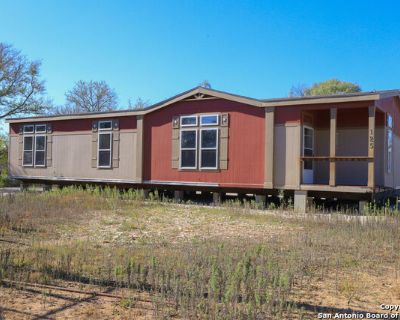 3 Bedroom 2BA 1680 ft Single Family House For Sale in Hondo, TX