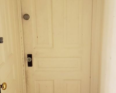 Small bedroom available with a small closet, for single person. No smoking inside of house but outside is fine. Private entrance. Utilities included in rent, washer dryer available on site also included in rent. Must have proff of income. Must have 1st and last weeks rent to move in. Rent is due every beginning of the week or monthly no exceptions. Bathroom is mostly private, also mostly privat...