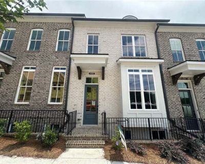 3 Bedroom 4BA 2201 ft Townhouse For Sale in PEACHTREE CORNERS, GA