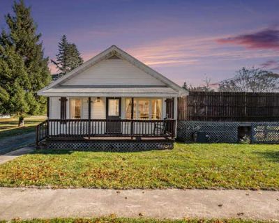 3 Bedroom 3BA 1187 ft Single Family Home For Sale in REED CITY, MI