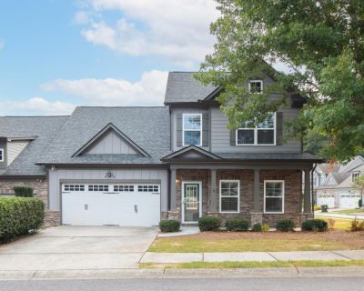 3 Bedroom 2BA 2216 ft Townhouse For Sale in Dahlonega, GA