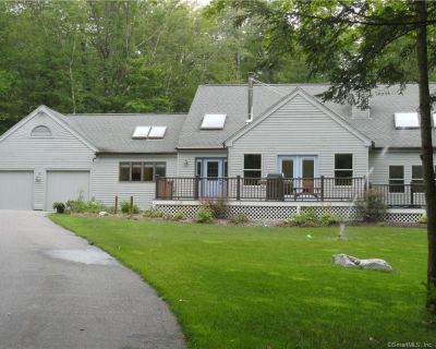 House for Sale:  127 Shellbourne Drive., Goshen, CT 06756