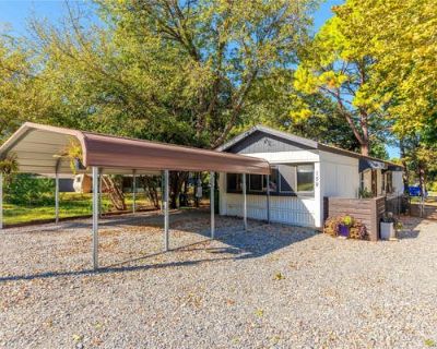 2 Bedroom 2BA 924 ft Mobile Home For Sale in POTTSBORO, TX