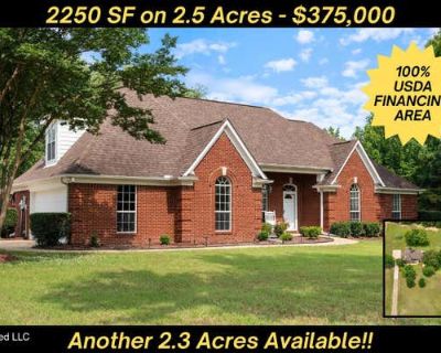 4 Bedroom 3BA 2246 ft Single Family Home For Sale in COLDWATER, MS