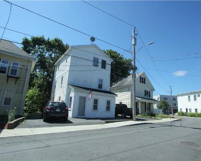 1 Bedroom 1BA 560 ft Property For Rent in Franklin, Massachusetts