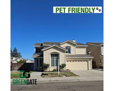 3 Bedroom 2.5BA 1973 ft Pet-Friendly Apartment For Rent in Tracy, CA