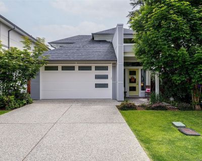 3 Bedroom 3BA 1885 ft Single Family House For Sale in Colwood, BC