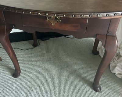 FS/FT Ralph Lauren - Leather Topped Mahogany Desk *Reduced