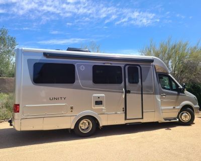 2019 Leisure Travel Van Unity U24FX