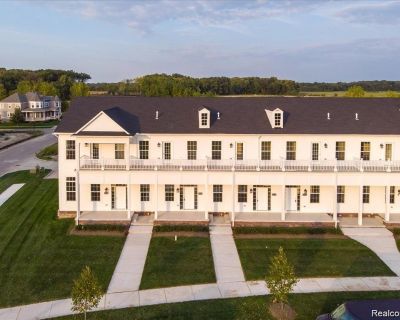 2 Bedroom 2BA 1700 ft Apartment For Rent in Shelby Twp, MI