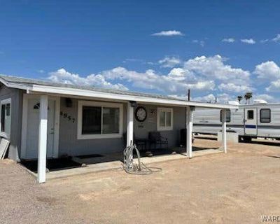 2 Bedroom 2BA 1000 ft Single Family Home For Sale in TOPOCK, AZ