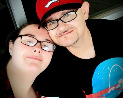 Engaged couple looking for Room ASAP