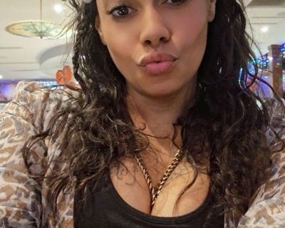 Anasthasia - Needs a House on iROOMit or a Room