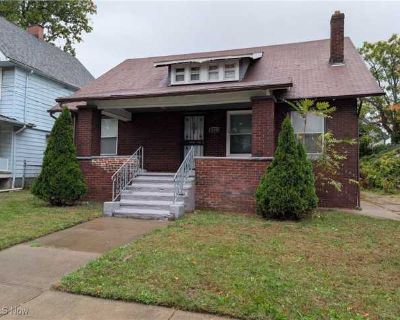 4 Bedroom 3BA 0 ft Apartment For Rent in Cleveland, OH