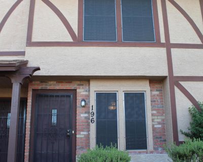 2 Bedroom 3BA 1088 ft Townhouse For Sale in Peoria, AZ