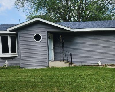 2 Bedroom 1BA 973 ft Single Family House For Sale in Oklee, MN