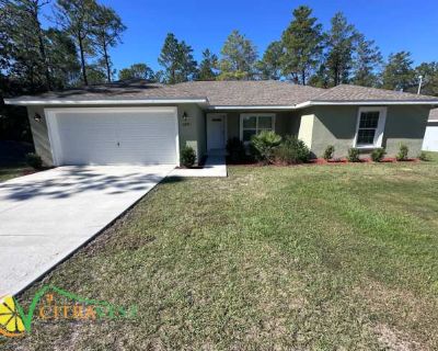 4 Bedroom 2BA 1636 ft Apartment For Rent in Pine Ridge, FL