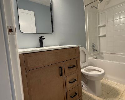 3 Bedroom 2BA 1100 ft Townhouse For Rent in Fort Mitchell, KY