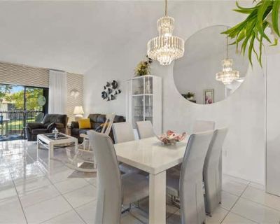 2 Bedroom 2BA 1360 ft Condominium For Sale in LAKE WORTH, FL