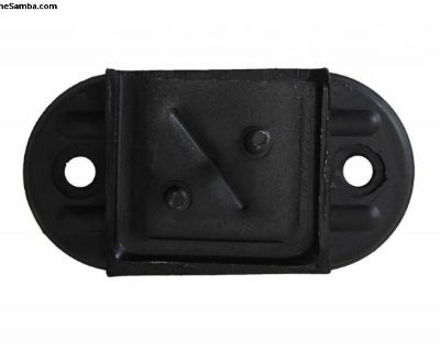 MOUNT, FRONT TRANSMISSION NOSE CONE