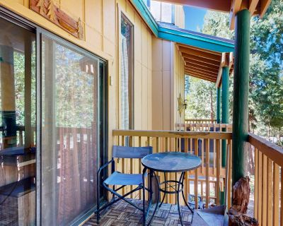 1 Bedroom 1BA Condo Vacation Rental in Casa Feliz, Tahoe Vista, CA