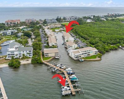 2 Bedroom 2BA 1090 ft Pet-Friendly Condo For Sale in Stuart, FL