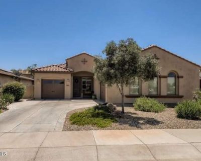 3 Bedroom 2BA 2197 ft Furnished Apartment For Rent in Goodyear, AZ